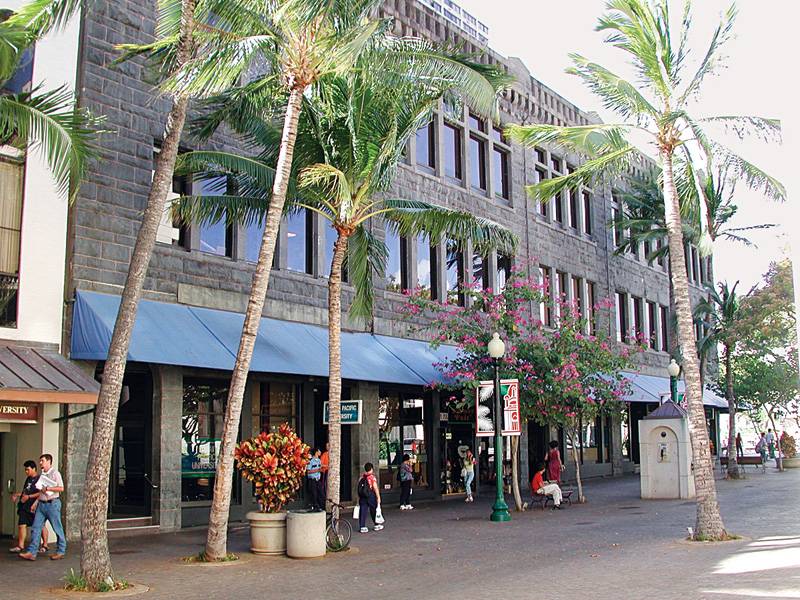 Destinos como Havaí, Malta e Singapura firmam-se como opções para estudar no exterior