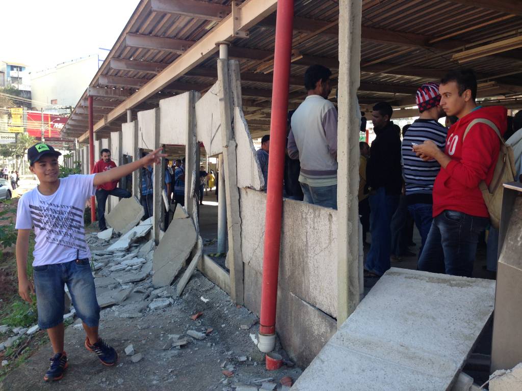 Vídeo mostra confusão em estação da CPTM