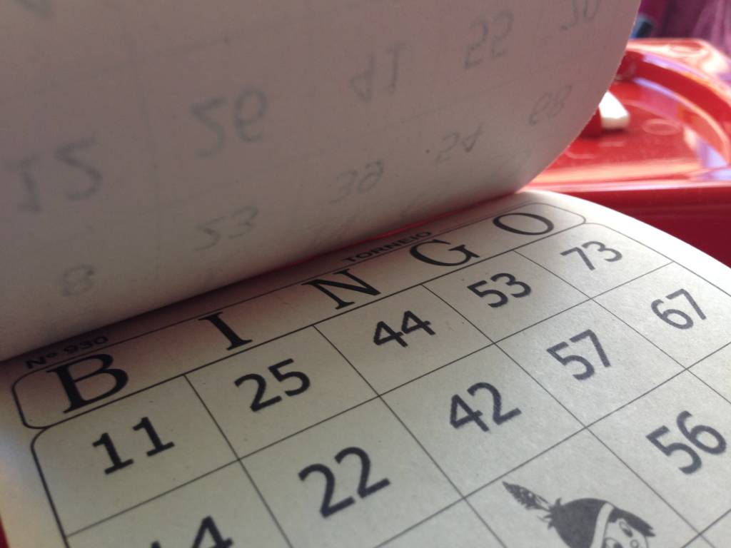 M. Camicado: o cl&aacute;ssico bingo n&atilde;o pode faltar - o bloco com 100 cartelas est&aacute; por R$ 1,70