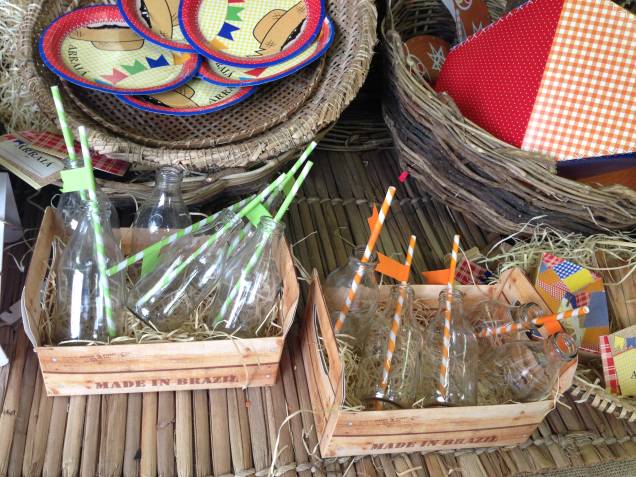 Rizzo Embalagens & Festas: garrafinhas de vidro a partir de &nbsp;R$ 1,70