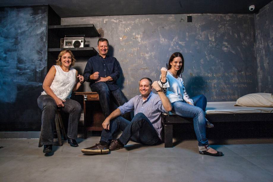 Jeannette Galbinski, M&aacute;rcio Abraham, Jos&eacute; Roberto Szymonowicz e Karina Papautsky: ideia veio de uma viagem a Paris