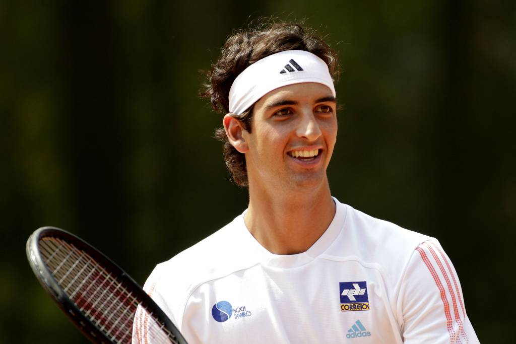 Thomaz Bellucci vence ATP de Genebra