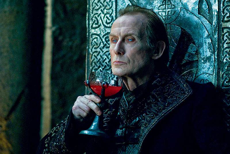 Bill Nighy está em cartaz em dois filmes