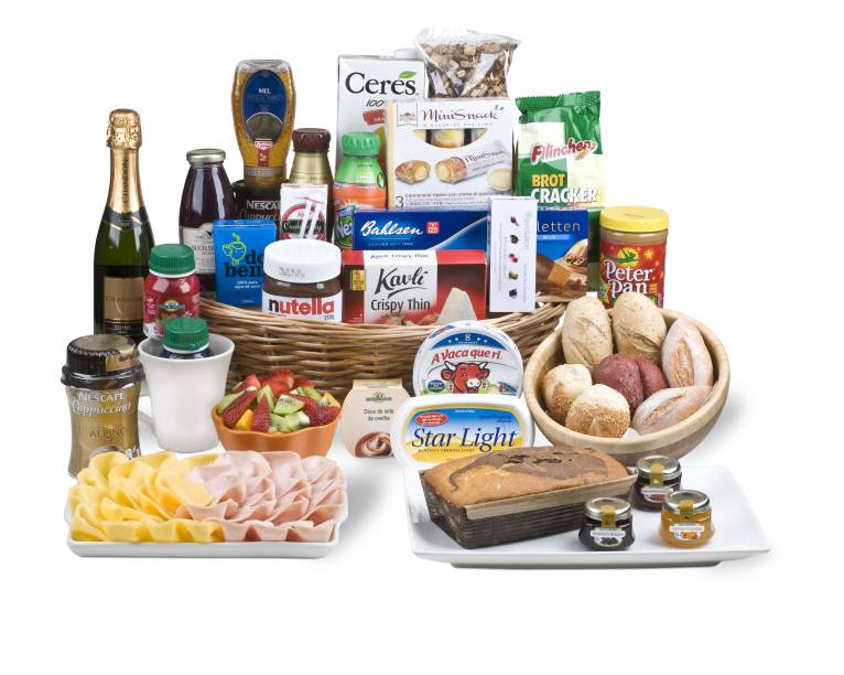 Empório Santa Maria: Cesta de R$ 370,00 agrada mães que gostam de um café da manhã tradicional Empório Santa Maria: Cesta de R$ 370,00 agrada mães que gostam de um café da manhã tradicional