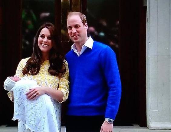 Certidão de nascimento da princesa Charlotte é divulgada na internet