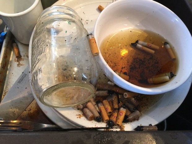 Casa alugada pela web é destruída em festa realizada por inquilinos