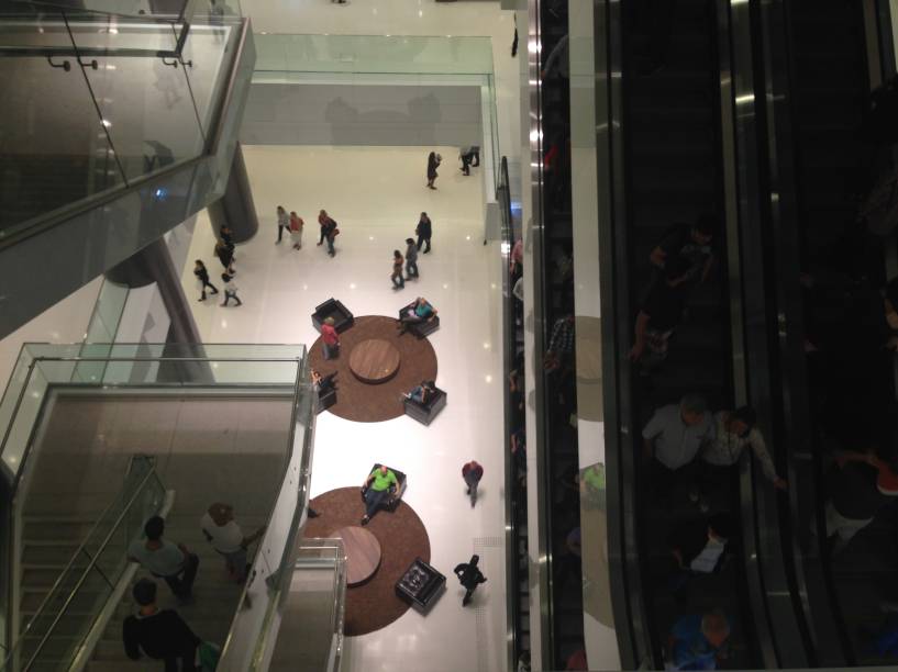 O shopping fica perto das esta&ccedil;&otilde;es de metr&ocirc; Trianon Masp e Brigadeiro