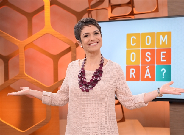 Walcyr Carrasco divulga foto de Sandra Annenberg aos 21 anos