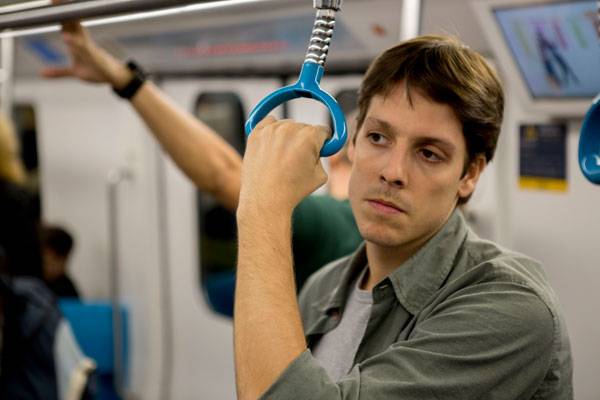 Entre Abelhas": F&aacute;bio Porchat &eacute; o protagonista do longa