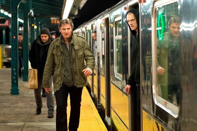Noite Sem Fim": o motorista (Joel Kinnaman) que testemunha um crime