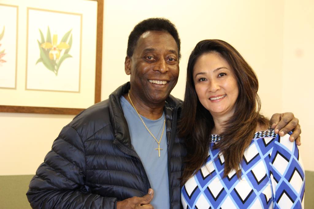 Pelé se declara à nova esposa em postagem nas redes sociais