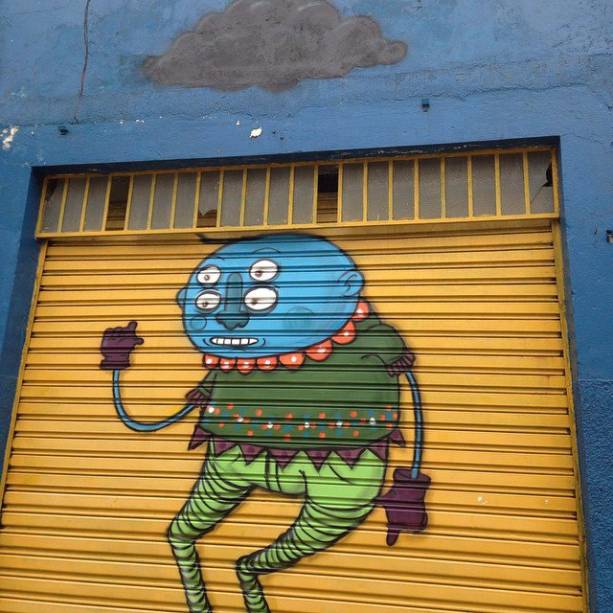 A intervenção tem curadoria de Baixo Ribeiro A intervenção tem curadoria de Baixo Ribeiro