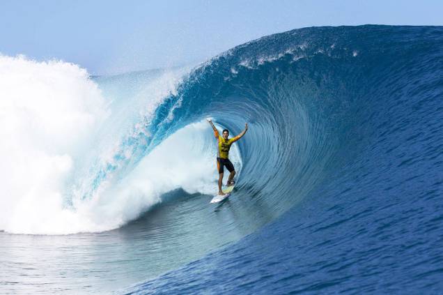 Gabriel Medina ganhará estátua com a imagem da onda que pegou em Teahuppo, no Taiti, e derrotou Kelly Slater Gabriel Medina ganhará estátua com a imagem da onda que pegou em Teahuppo, no Taiti, e derrotou Kelly Slater