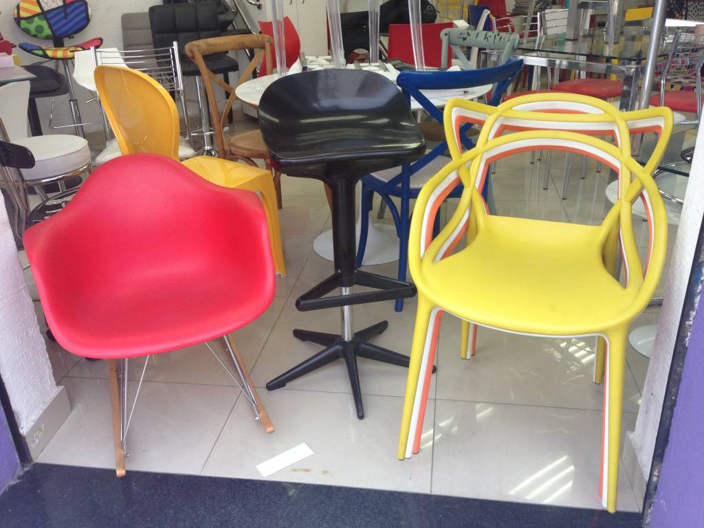 Rua do Gasômetro é ponto de compras para a casa nova