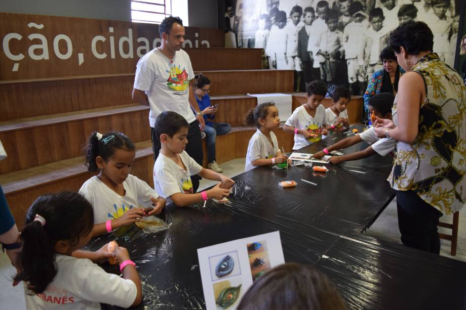 Visita hist&oacute;rica: al&eacute;m de passeio, h&aacute; oficinas, no Museu da Imigra&ccedil;&atilde;o