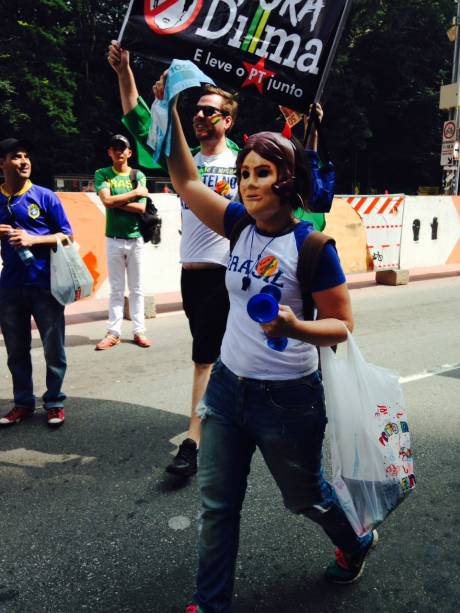 	Manifesta&ccedil;&atilde;o contra a presidente Dilma Rousseff na regi&atilde;o da Avenida Paulista, em S&atilde;o Paulo