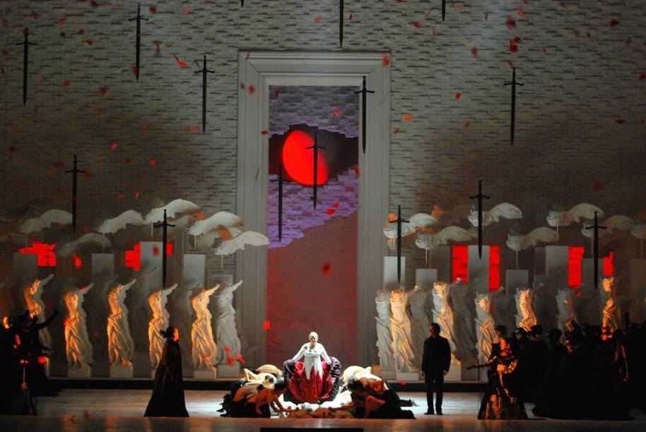 	Cena da ópera Thaïs, do francês Jules Massenet