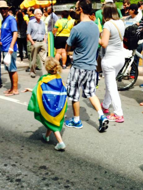 	Protesto teve a participa&ccedil;&atilde;o de muitas crian&ccedil;as