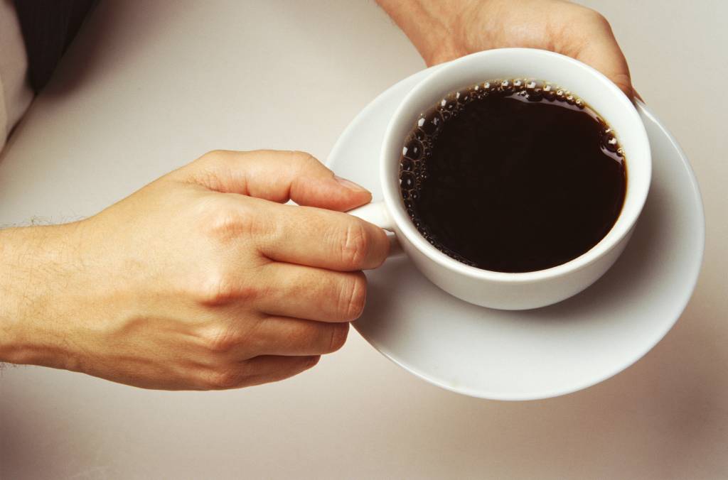 Baristas oferecem café especial de graça na Avenida Paulista