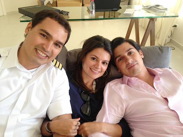 	Thomaz Alckmin com os irm&atilde;os, Sophia e Geraldo