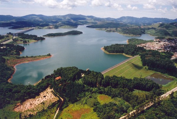 Nível do sistema Cantareira atinge 75,4% de sua capacidade