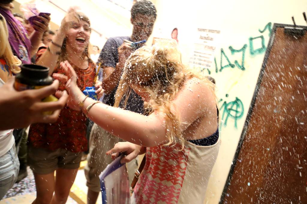 Câmara aprova lei que proíbe trote violento na capital