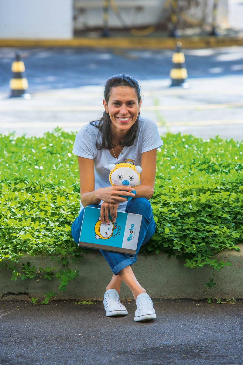 Publicitária promove oficinas educativas para crianças com câncer