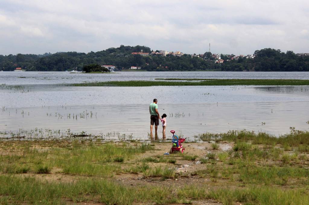 Chuvas mantêm sequência de alta de todos os sistemas da Sabesp
