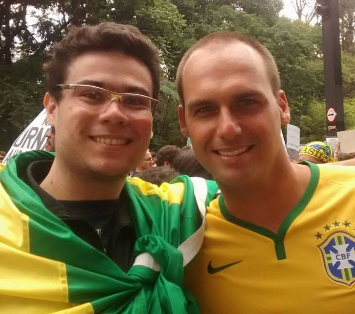 Smith Hays e Eduardo Bolsonaro, filho do deputado Jair Bolsonaro Smith Hays e Eduardo Bolsonaro, filho do deputado Jair Bolsonaro