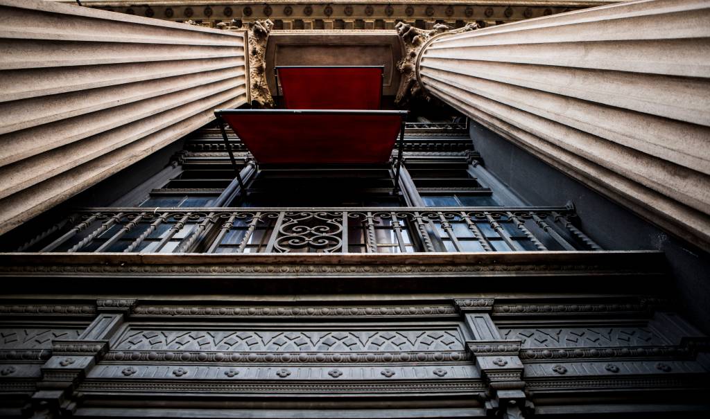 Visitamos as áreas secretas do edifício do Shopping Light, no centro