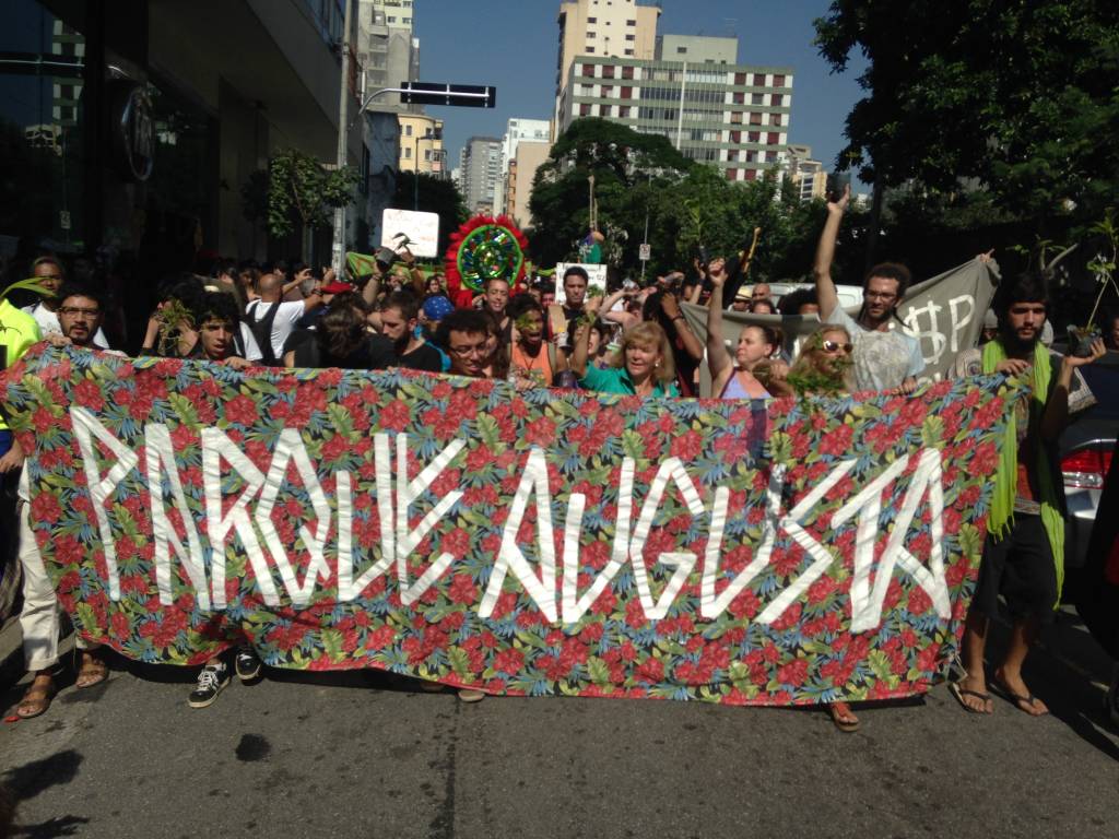 Polícia faz a reintegração de posse no Parque Augusta
