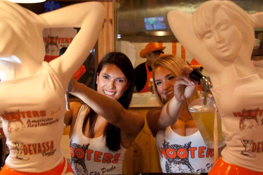 As garçonetes do Hooters As garçonetes do Hooters