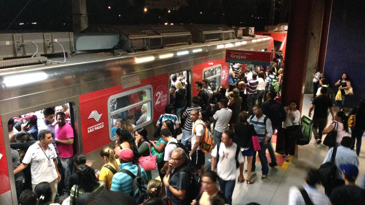 Pane Trem Linha Esmeralda Pinheiros