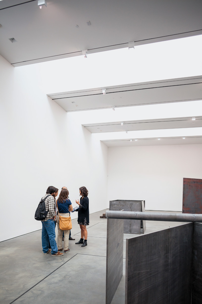 Turnê de artes plásticas