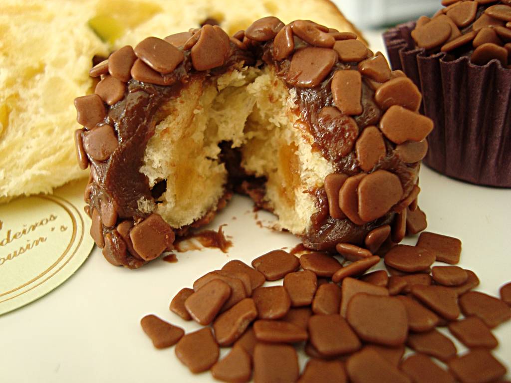 Panetones recheados de brigadeiro são tendência neste Natal