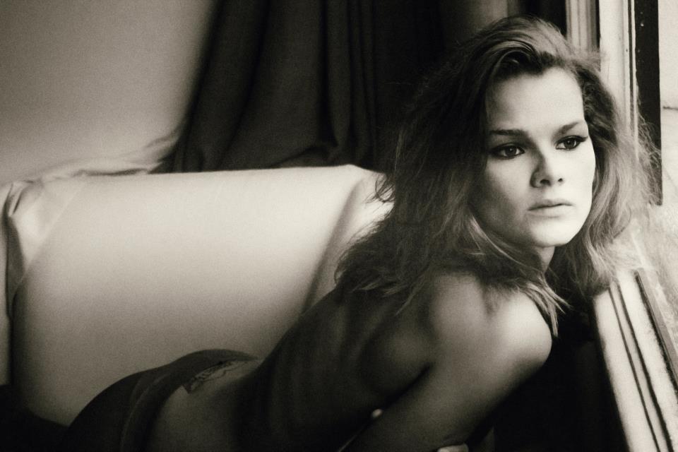 Após 80 dias de internação, ex-modelo Loemy recupera autoestima e engorda 16 kg