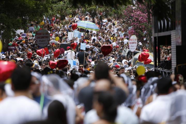 Bloco Casa Comigo, no domingo (1&deg;)