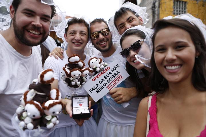 Bloco Casa Comigo, no domingo (1&deg;)