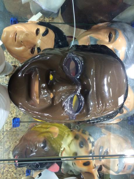 Joaquim Barbosa &eacute; o figur&atilde;o mais caro, devido ao &oacute;culos que acompanha o item