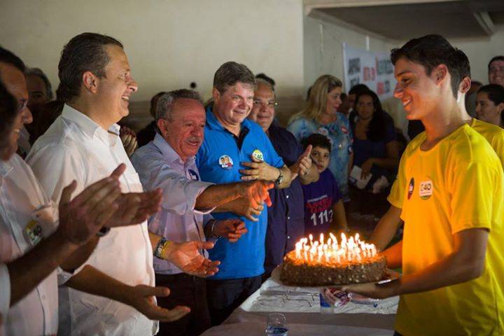 	O pol&iacute;tico comemorou 49 anos no &uacute;ltimo domingo, dia 10 de agosto, no Dia dos Pais