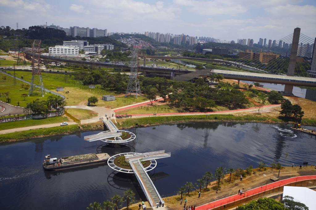 Rio Pinheiros ganha mais 2,8 quilômetros de ciclovia