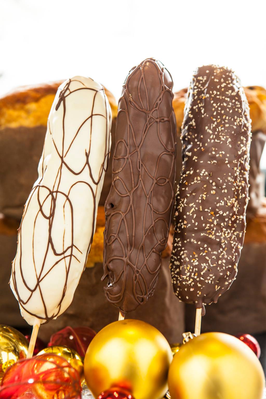 	Villa Grano: doce &eacute; servido no palito com coberturas como chocolate branco