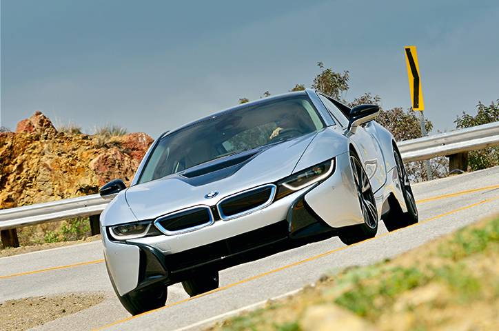 Lamborghini Huracán e BMW i8: dois destaques em carros superesportivos de 2014