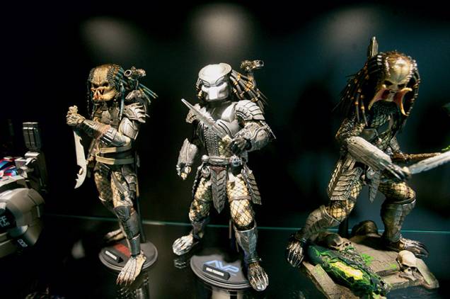 Miniaturas do filme O Predador com acess&oacute;rios intercambi&aacute;veis