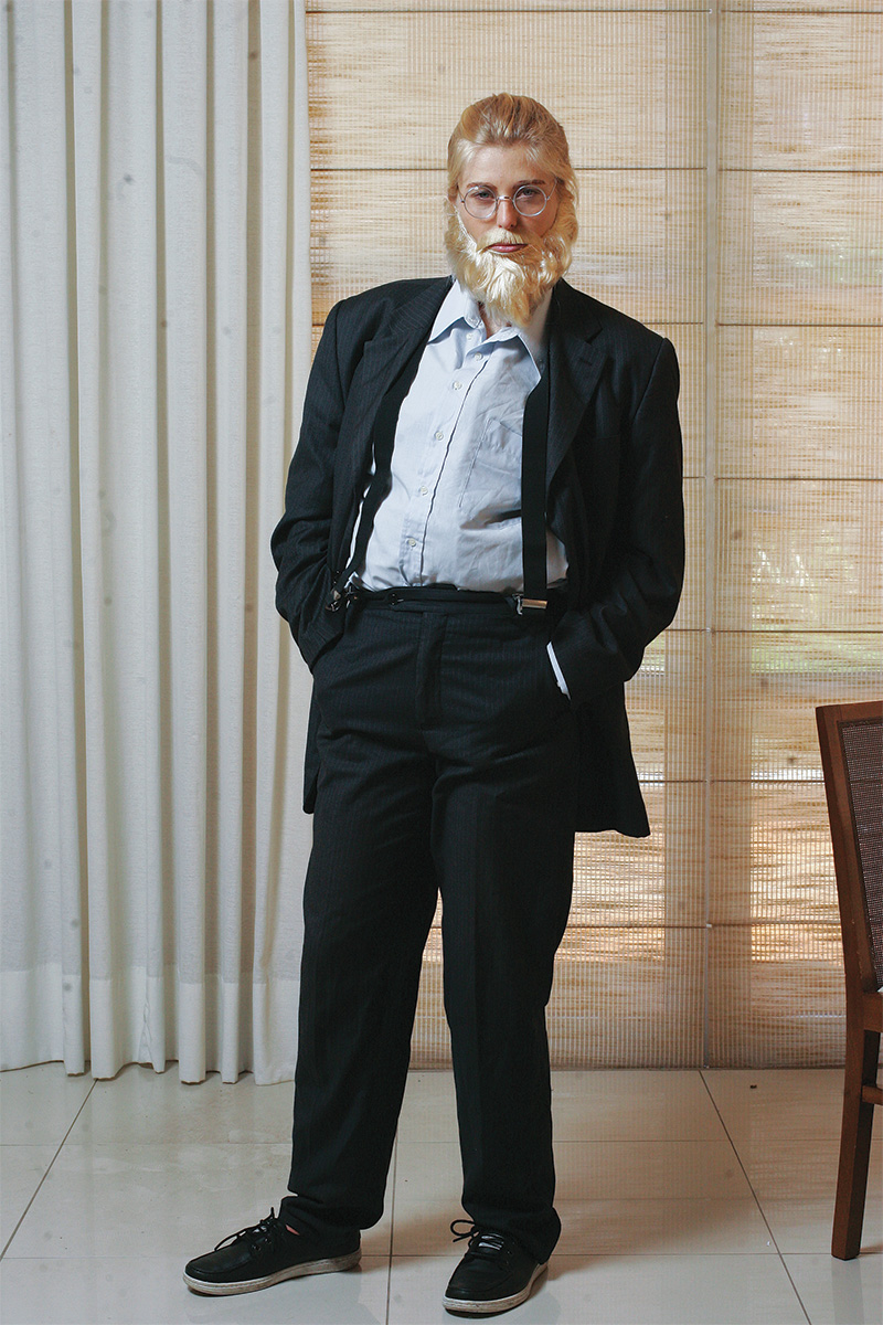 Caroline Bittencourt: a bela virou fera