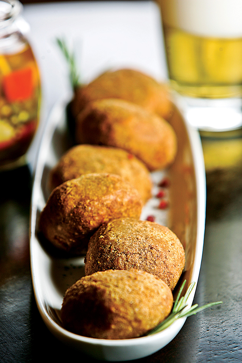 Aconchego Carioca ganha filial com ótimos petiscos nos Jardins
