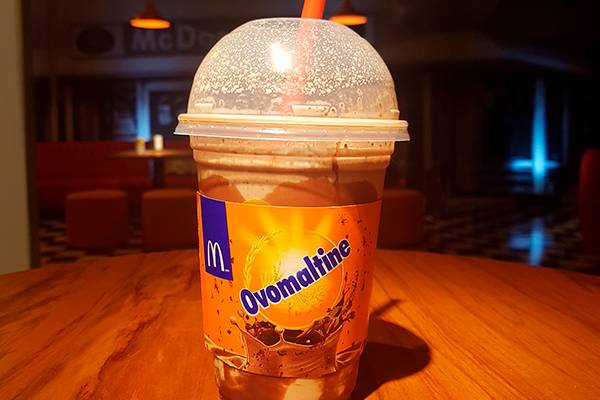As diferenças entre os milk-shakes de Ovomaltine do McDonald’s e do Bob’s
