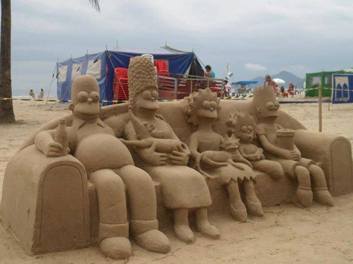 Sofá dos Simpsons vai passear por São Paulo