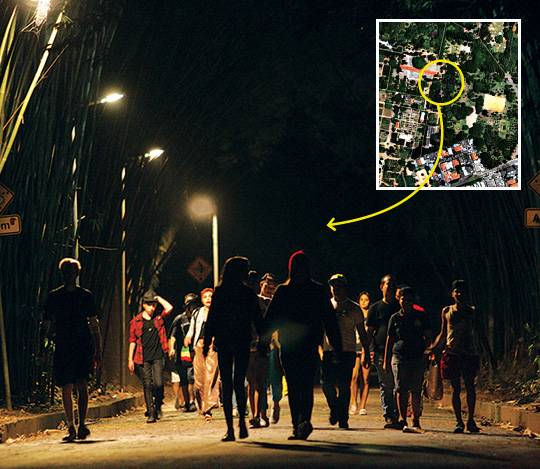 Jovens fazem “rolezinho da paquera” no Parque do Ibirapuera
