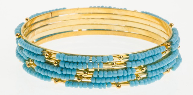 Paris Bijoux: jogo de cinco pulseiras turquesa (R$ 1,50)